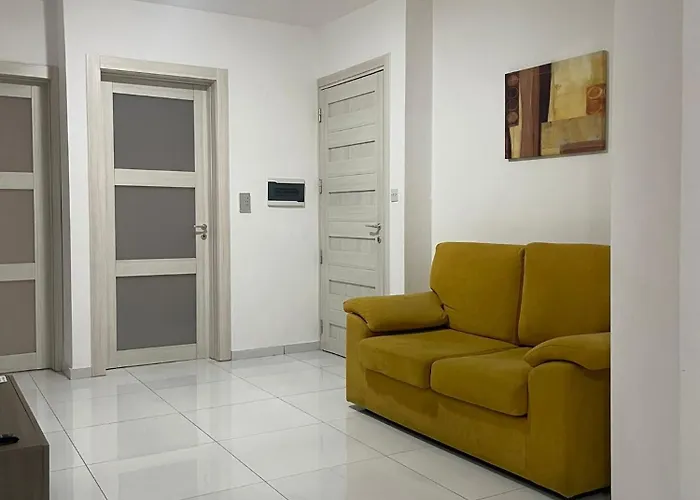 Apartament Msida Suites *