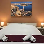 Msida Suites شقة *