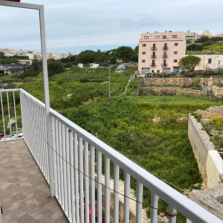 Msida Suites ムサイダ