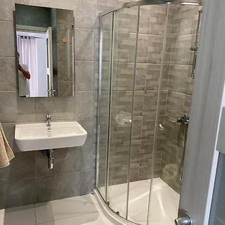 Lägenhet Msida Suites *