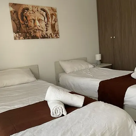 Apartament Msida Suites *