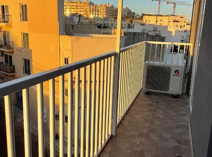 Διαμέρισμα Msida Suites *